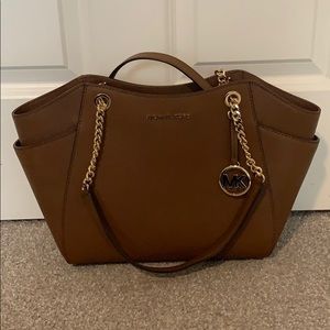 Michael Kors jet set size large